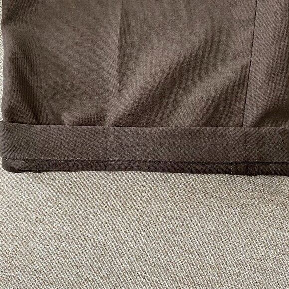 Haggar CLASSIC FIT Dress Pants Men 40 x 31 High Rise Brown Pleated Office - Picture 8 of 14